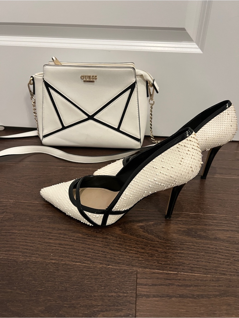 Guess Ivory and Black Pointed D'Orsay Heels
